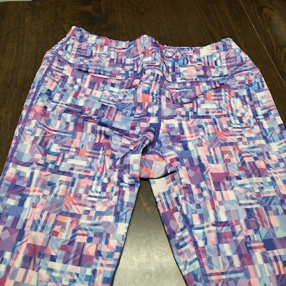 Pro Player Purple Multi-Colored Capri Leggings Size Women's M - Picture 2 of 2